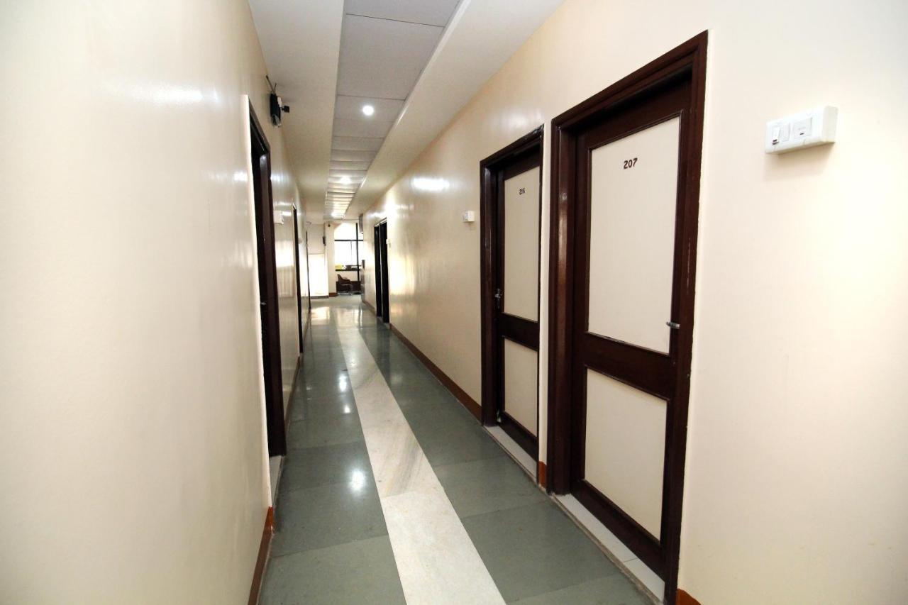 Hotel Gomatgiri アウランガーバード エクステリア 写真